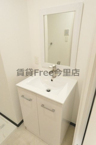 【独立洗面台】 | U-ro北巽 仲介手数料無料