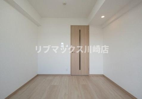 【寝室】ルーブル川崎七番館