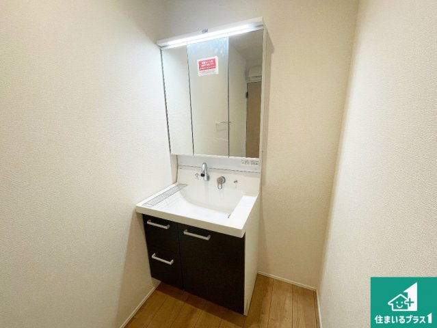 野洲市近江富士　第1期　新築一戸建ての外観|周辺は落ち着いた街並みの住宅地！子育てがしやすい住環境です！まだ未完成ですが、現地でしかわからない事もございます。是非一度ご覧ください。
