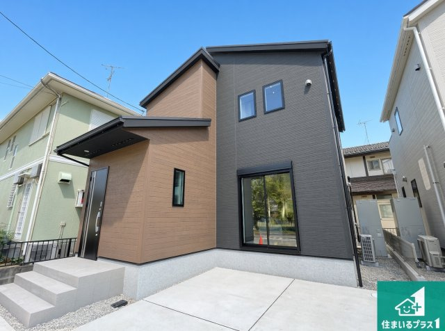 野洲市近江富士　第1期　新築一戸建てのトイレ|シンプルなトイレは落ち着く空間！お手入れも簡単です！