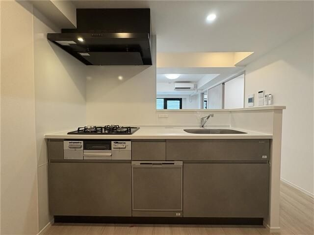 Ｓ－ＲＥＳＩＤＥＮＣＥ亀戸ｂａｌｍのキッチン