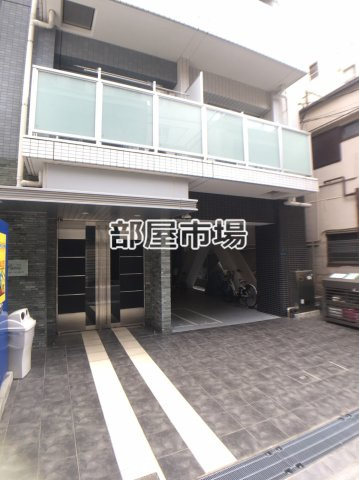 Paros パロスのエントランス