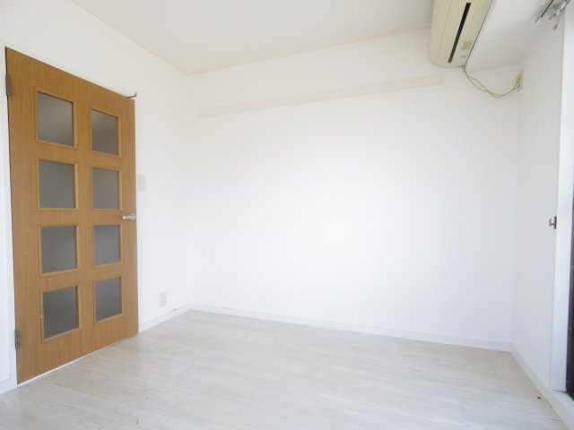 アート青葉町の内装