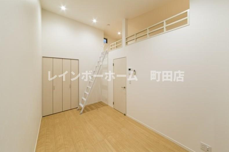 Ferris座間※初期費用分割あと払いサービス利用可能物件の居間・リビング