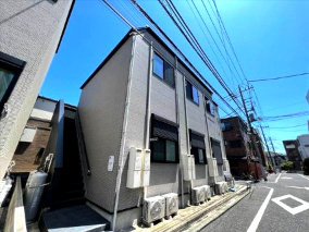 江戸川区東葛西６丁目のアパートの外観