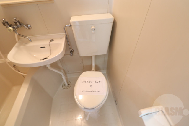 リアライズ摂津本山のトイレ