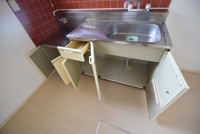 ＴＫコーポラスのキッチン|キッチン収納