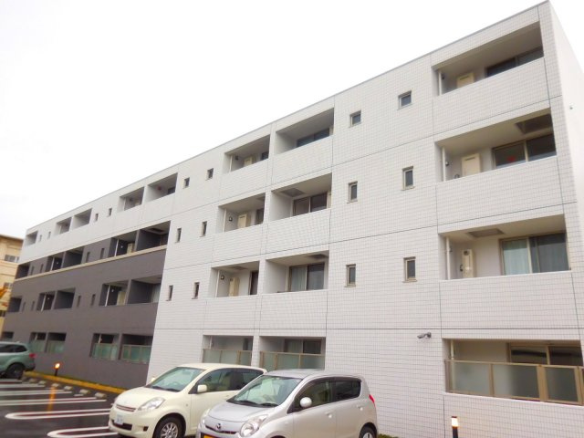高槻市郡家新町の賃貸マンションの外観