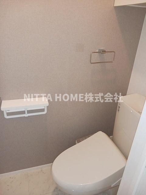アンソレイエ高浜Ⅰのトイレ|ウォシュレット付きのトイレです◆