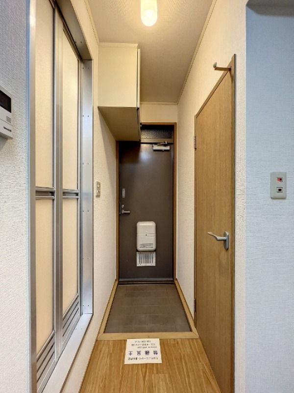 レトア経堂Ⅰの玄関