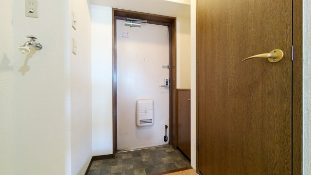 【玄関】 | シティパレス熊取