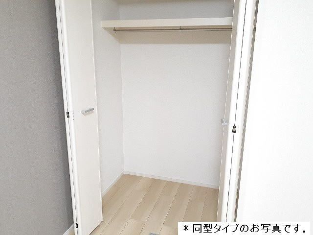 クレール・アンジュⅠの収納|ちょっとした収納スペースも充実しています