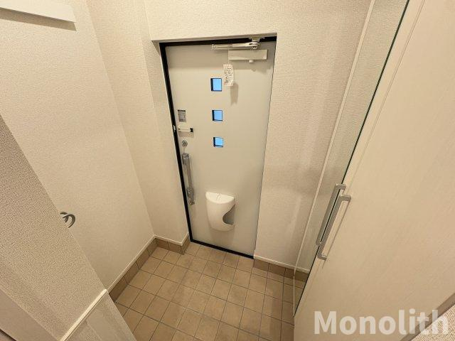 エルデノースの玄関