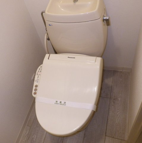 エスカイア100羽村第一のトイレ|＊イメージです／同タイプのお部屋です