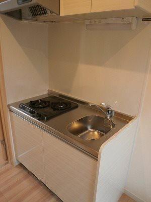 草加市住吉２丁目のアパートのキッチン