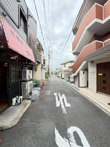 サンメゾン14の周辺