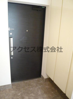 【玄関】 | ※同建物別室、参考写真