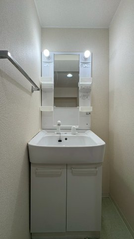 福徳ハイツの独立洗面台