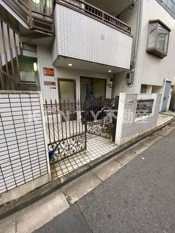 【エントランス】 | アーバン蒲田 | エントランスです