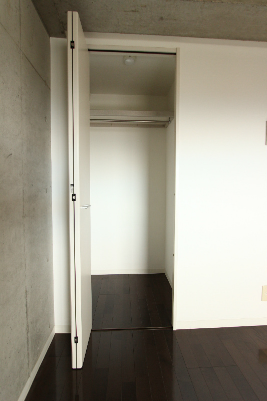熊本市中央区南熊本２丁目の賃貸マンションの収納