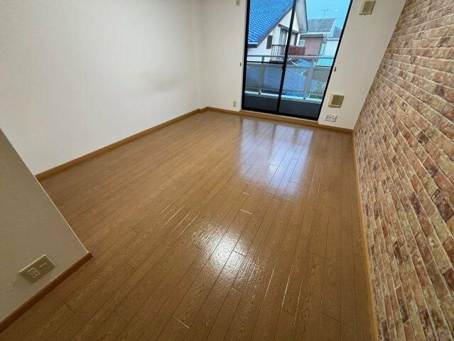 松戸市常盤平４丁目のアパートの寝室