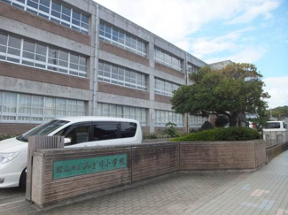【周辺】 | イノセント・シャイン | 松山市立みどり小学校 1218m