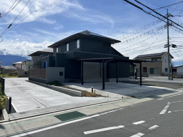 【前面道路含む現地写真】の画像