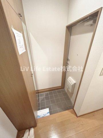 小平市天神町4丁目戸建の玄関