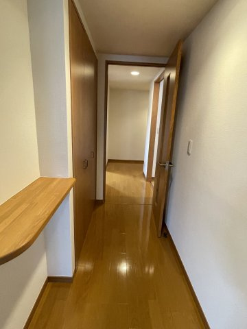 川崎市多摩区布田の賃貸マンションの玄関