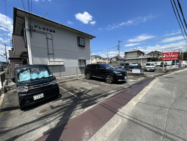 プレセア結崎