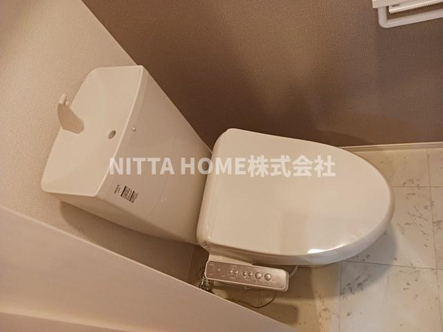 アンソレイエ高浜Ⅱのトイレ|ウォシュレット機能も付いています◎