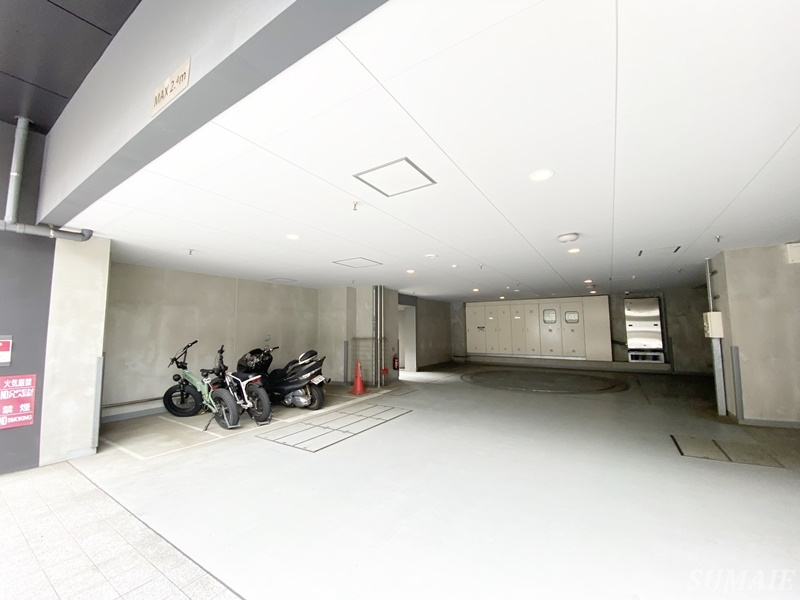 ザ・パークハビオ滝野川の駐車場|駐車場とバイク置き場です☆
