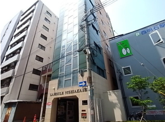 ラムール西明石の外観