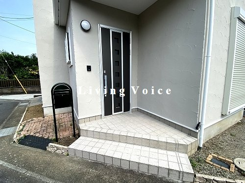 【エントランス】 | 【仲介手数料０円】大磯町東小磯　中古戸建 | 大磯町東小磯　中古戸建