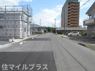 【前面道路含む現地写真】 | 郡山市富田町前川原新築一戸建て5棟 | 前面道路含む現地写真です