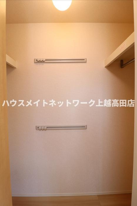 グランベルデの収納|ウォークインクローゼット