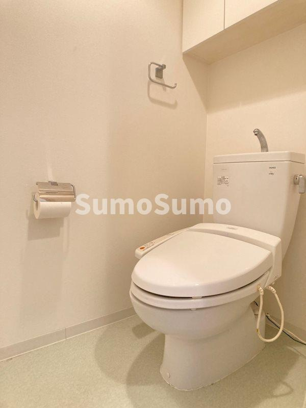 クロスレジデンス大阪新町のトイレ
