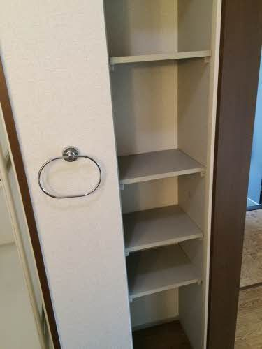 ラプラスいずみ　Ｂ棟　の収納