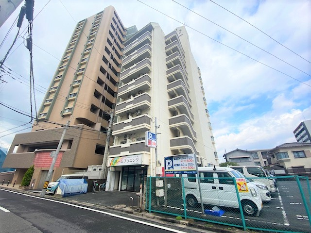 ビブレマンション三萩野