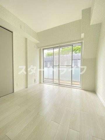大阪市淀川区西中島４丁目の賃貸マンションの寝室