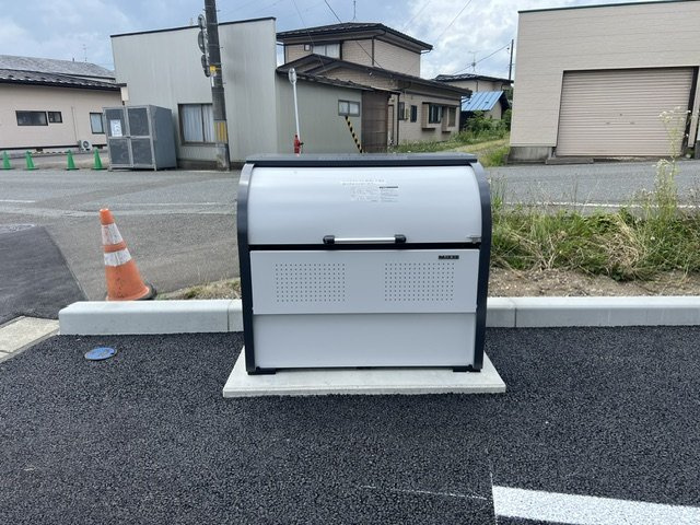 グラン・ファミリアCのその他共用部分|共用ゴミ置き場