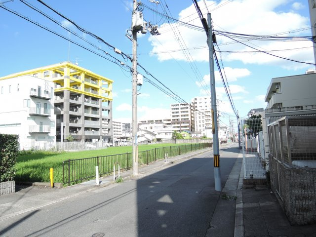 ハーモニーヒルズの周辺