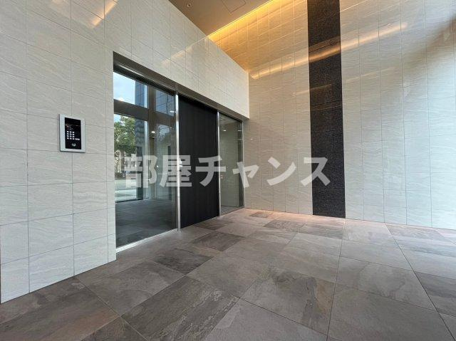 CAVANA新栄のエントランス