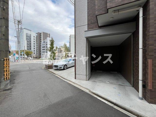 CAVANA新栄の駐車場