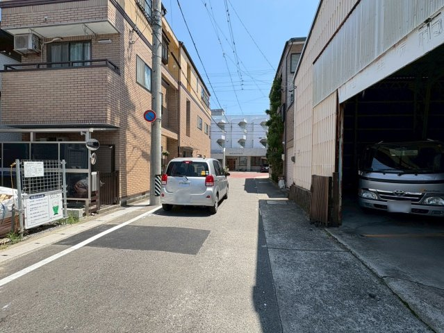 クワイエ　岐阜市平河町第2　全1区画分譲の前面道路含む現地写真|「現地（2026年7月9日）撮影」　
■前面道路　
■ヤマダ不動産　株式会社リライフ