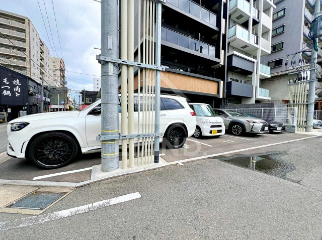 トーラス箱崎の駐車場|トーラス箱崎