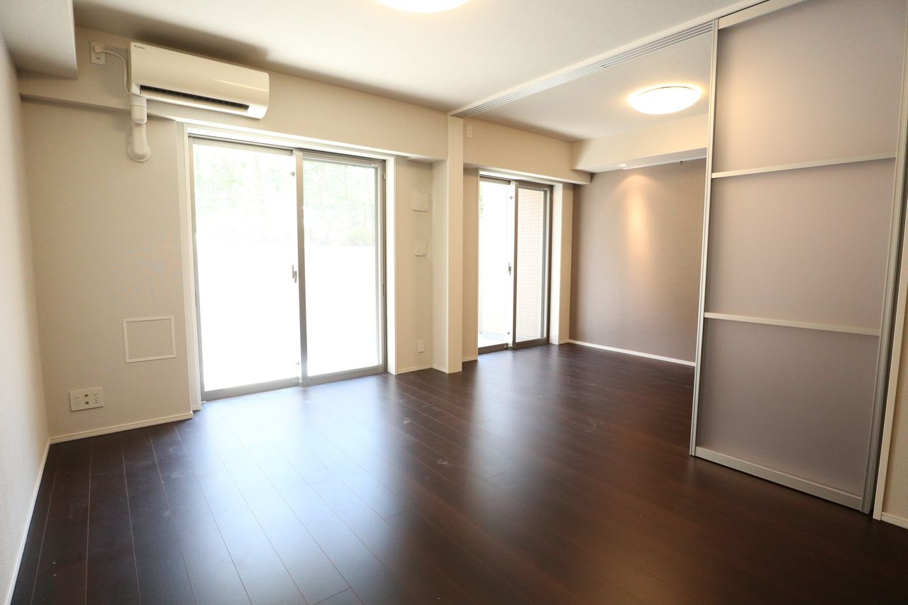 コンシェリア東京 ＴＨＥ ＲＥＳＩＤＥＮＣＥの寝室|ゆとりの広さです
