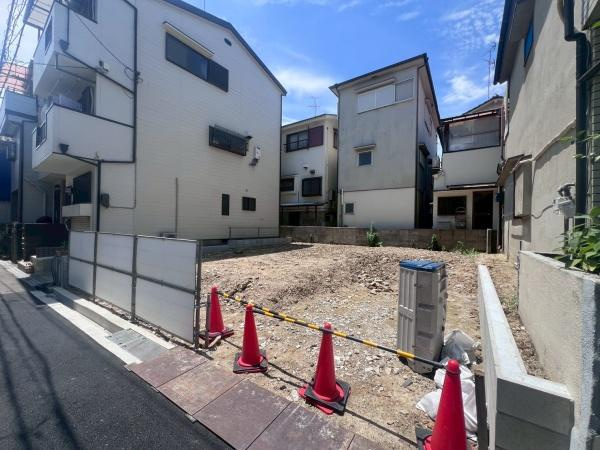 豊中市夕日丘3丁目　新築戸建の前面道路含む現地写真