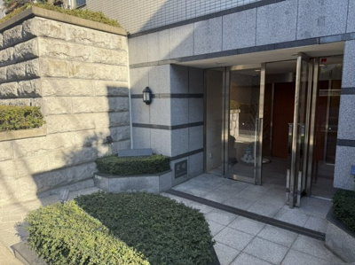 【エントランス】