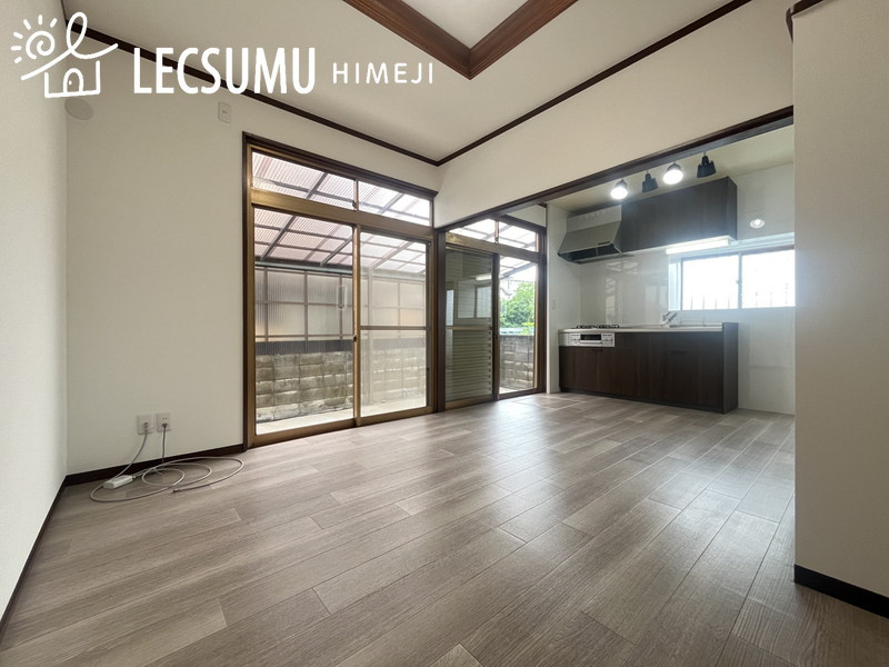 姫路市下手野4丁目/中古戸建の居間・リビング